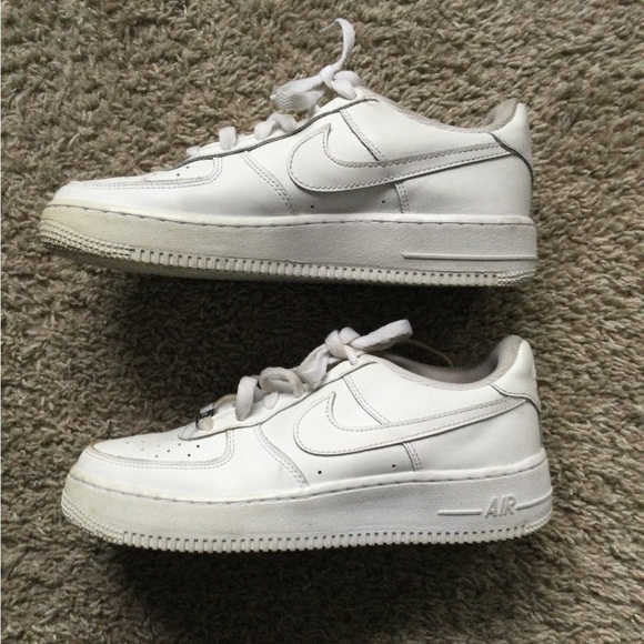 Nike Air Force 1 - Picture 6 of 16